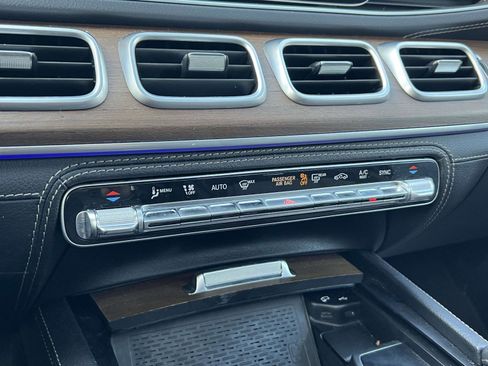 Used 2022 Mercedes-Benz GLE 53 AMG 4MATIC Coupe image 27