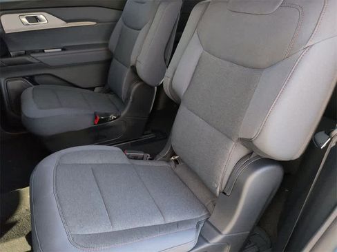 New 2026 Ford Explorer Active image 20