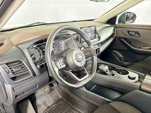 Certified 2023 Nissan Rogue S image 9