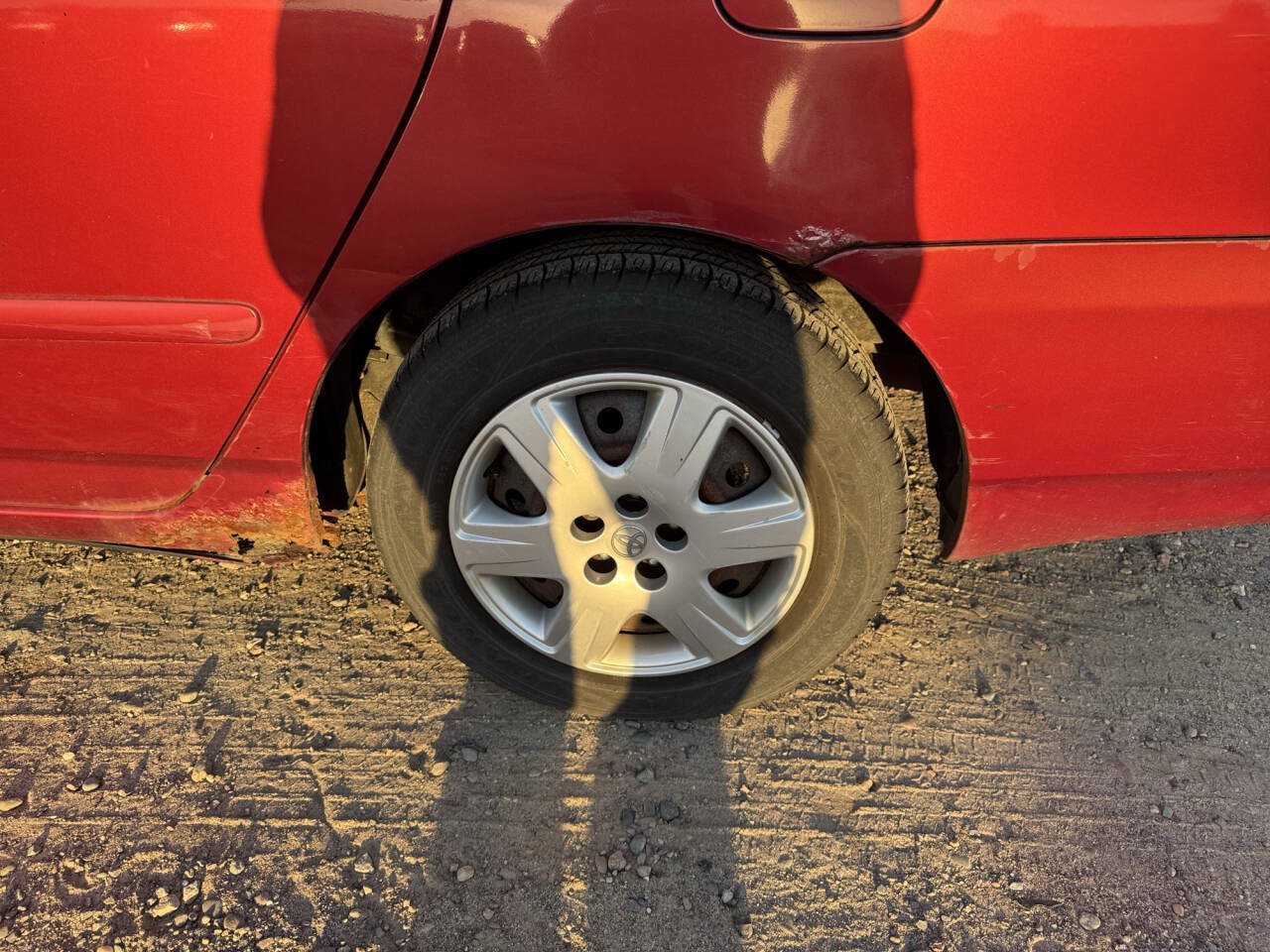 Used 2007 Toyota Corolla CE FWD image 10