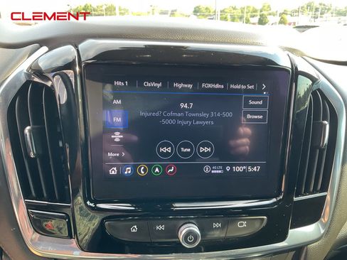 Used 2023 Chevrolet Traverse High Country image 11