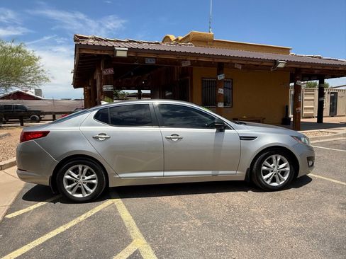 Used 2012 Kia Optima EX FWD image 8