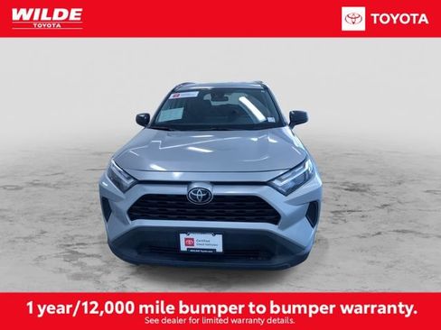 Certified 2025 Toyota RAV4 LE AWD/4WD image 4