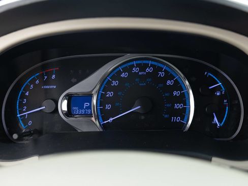 Used 2014 Toyota Sienna Limited w/ Limited Premium Package image 35