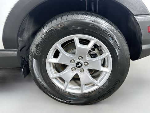 Used 2023 Ford Bronco Sport AWD/4WD image 28