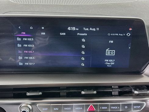 Used 2025 Kia Telluride S FWD image 21