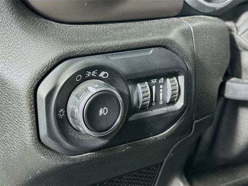 Used 2021 Jeep Wrangler Unlimited Sport AWD/4WD image 7