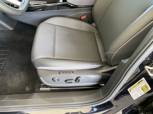 Used 2023 Volkswagen ID.4 Pro S AWD/4WD image 13