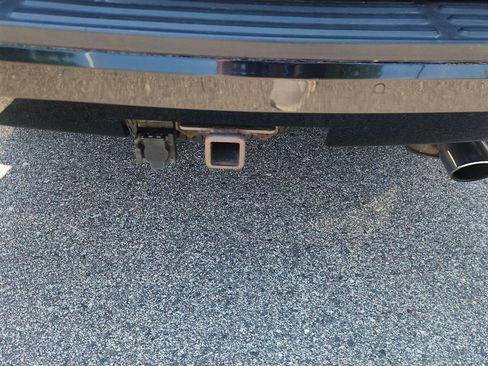 Used 2017 Ford Expedition XLT AWD/4WD image 5