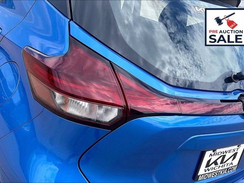 Used 2023 Nissan Kicks SV FWD image 29