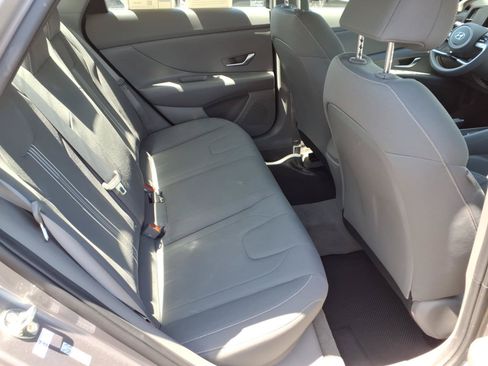 Certified 2023 Hyundai Elantra SEL FWD image 14