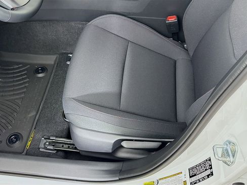 New 2026 Toyota Prius Plug-In Hybrid FWD image 13