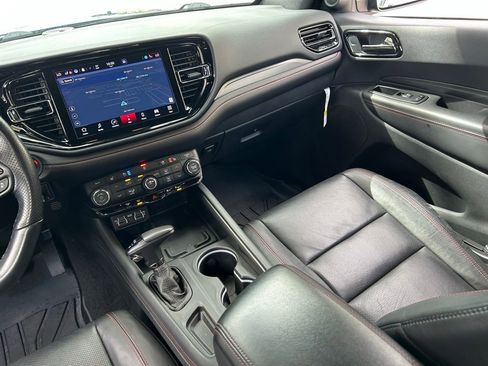 Certified 2024 Dodge Durango R/T RWD image 11