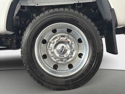 Used 2024 Ford F450 Lariat w/ Lariat Ultimate Package AWD/4WD image 11