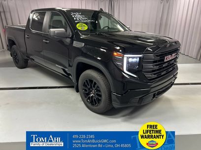 Used 2024 GMC Sierra 1500 Pro w/ Graphite Edition