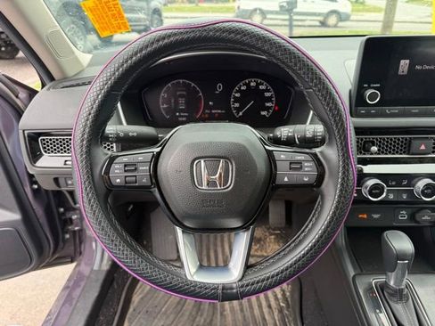 Used 2024 Honda Civic EX-L image 17
