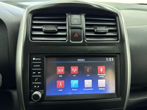 Used 2019 Nissan Versa Note SV FWD image 29