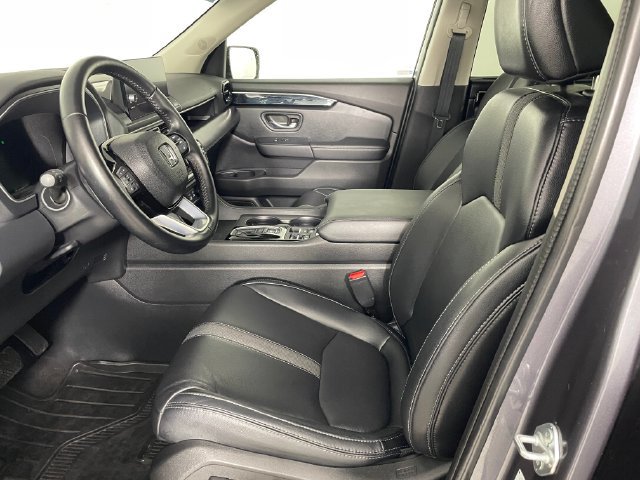 Certified 2024 Honda Pilot EX-L image 2
