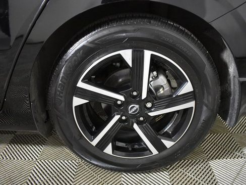 Used 2024 Nissan Sentra SV w/ All-Weather Package image 39