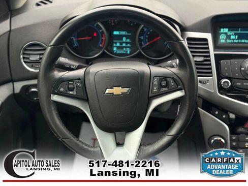 Used 2014 Chevrolet Cruze LT image 11