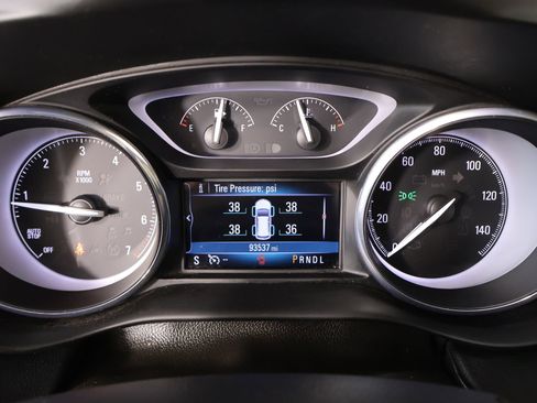 Used 2019 Buick Envision Essence image 4