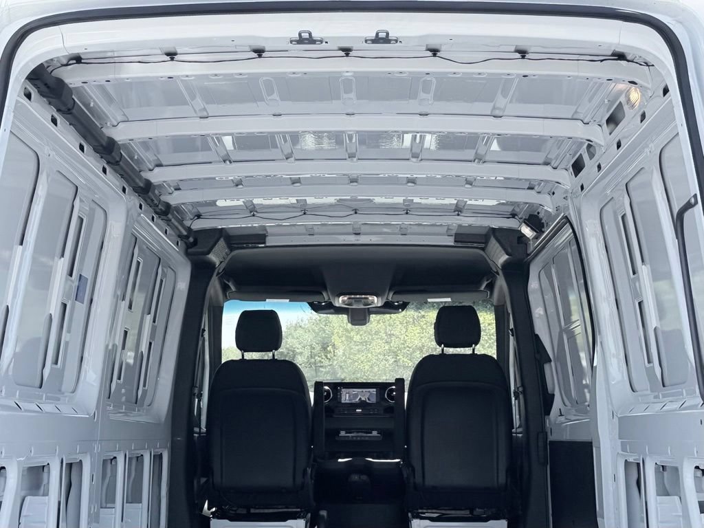 New 2026 Mercedes-Benz Sprinter 2500 image 16