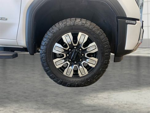 Used 2024 GMC Sierra 2500 Denali w/ Denali Reserve Package image 21