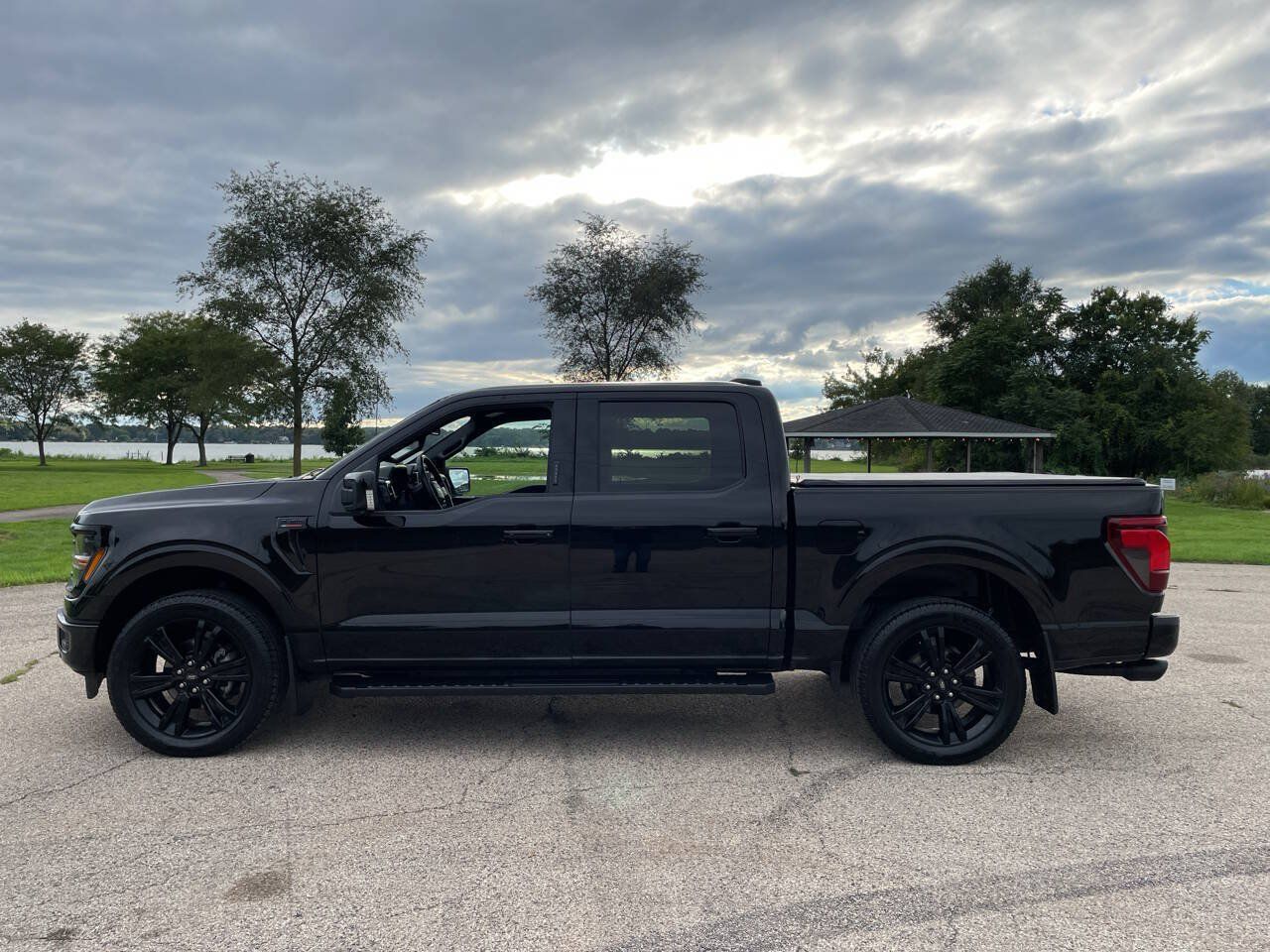 Used 2024 Ford F150 XLT w/ Equipment Group 302A MID AWD/4WD image 32