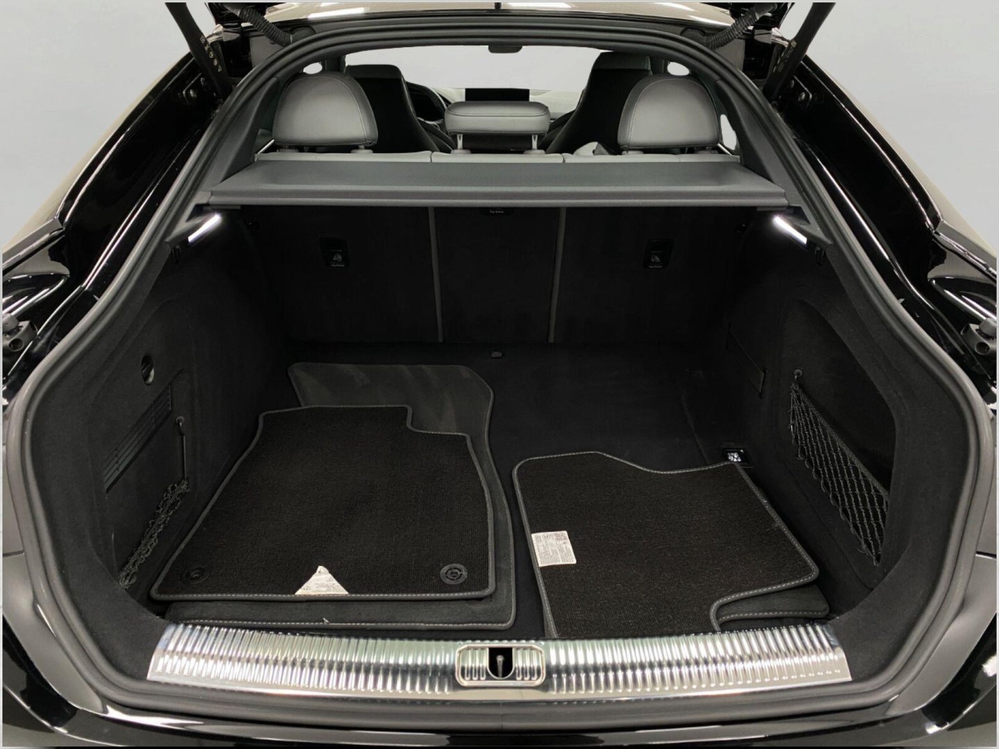 Used 2023 Audi S5 Prestige w/ Prestige Package AWD/4WD image 5