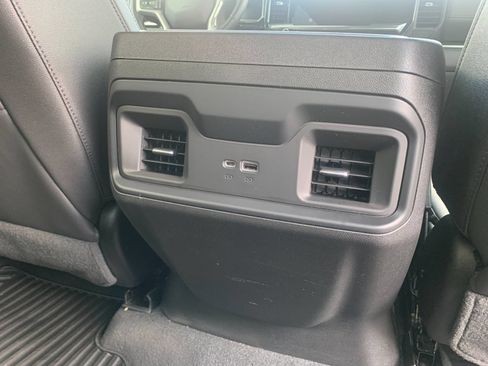 Used 2023 Chevrolet Silverado 1500 RST w/ Convenience Package II AWD/4WD image 16