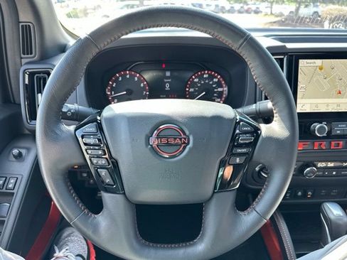 Used 2025 Nissan Frontier PRO-4X w/ Pro Premium Package AWD/4WD image 36