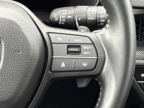 Used 2025 Honda CR-V Sport-L image 26