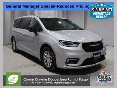 Certified 2024 Chrysler Pacifica Touring-L