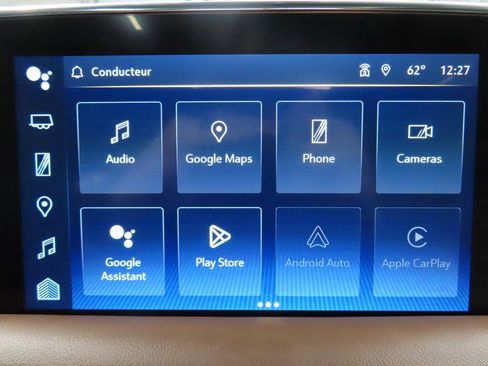 Used 2024 Chevrolet Suburban High Country image 25