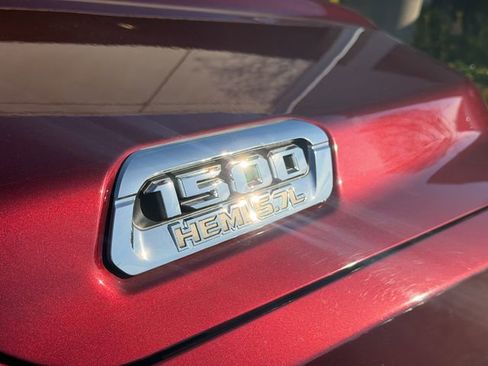 Used 2019 RAM 1500 Laramie image 6