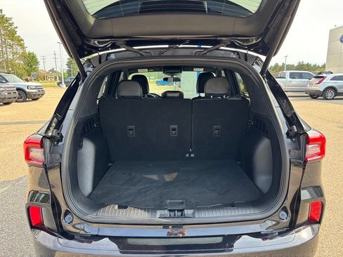 Used 2024 Ford Escape ST-Line w/ Tech Pack #1 AWD/4WD image 16