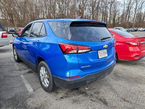 Used 2024 Chevrolet Equinox LS w/ LS Convenience Package image 4