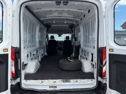 Used 2020 Ford Transit 250 Medium Roof RWD image 26