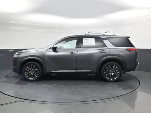 Used 2022 Nissan Pathfinder SL w/ SL Premium Package AWD/4WD image 12