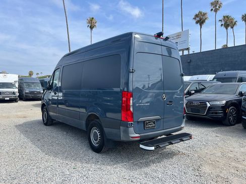 Used 2019 Mercedes-Benz Sprinter 144 image 10