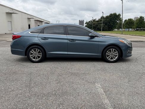 Used 2015 Hyundai Sonata SE FWD image 5