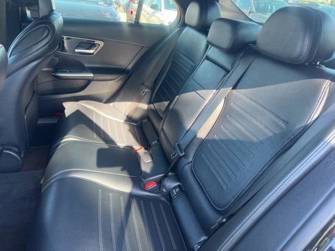 Used 2023 Mercedes-Benz C 300 4MATIC Sedan image 8
