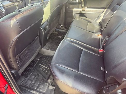 Used 2023 Toyota 4Runner TRD Off-Road Premium AWD/4WD image 16