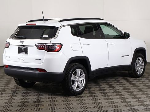 Used 2022 Jeep Compass Latitude w/ Convenience Group image 8