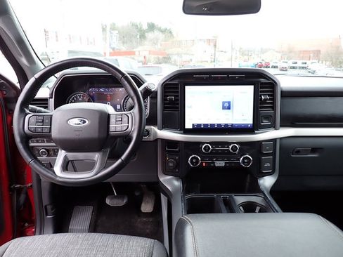 Certified 2021 Ford F150 XLT w/ Equipment Group 302A High image 16