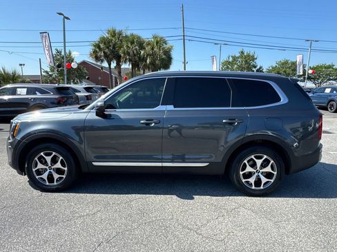 Used 2022 Kia Telluride EX FWD image 6