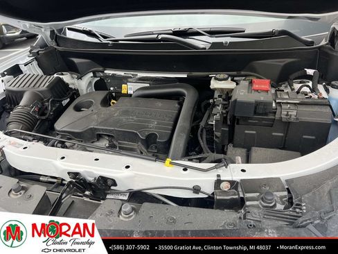 Certified 2026 Chevrolet Equinox LT w/ Convenience Package II FWD image 11