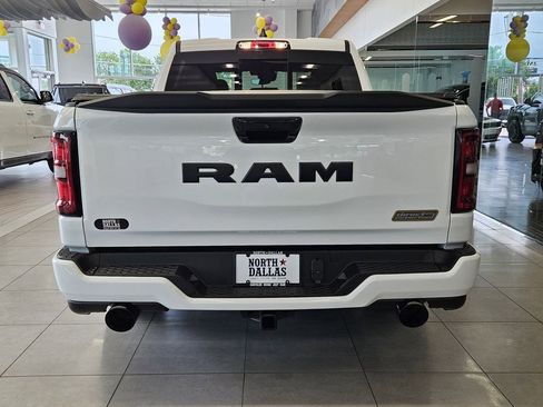 New 2026 RAM 1500 Big Horn AWD/4WD image 5