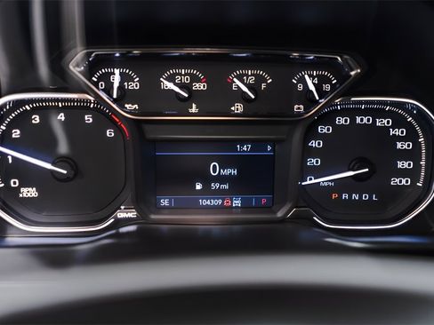 Used 2021 GMC Sierra 1500 Elevation image 13