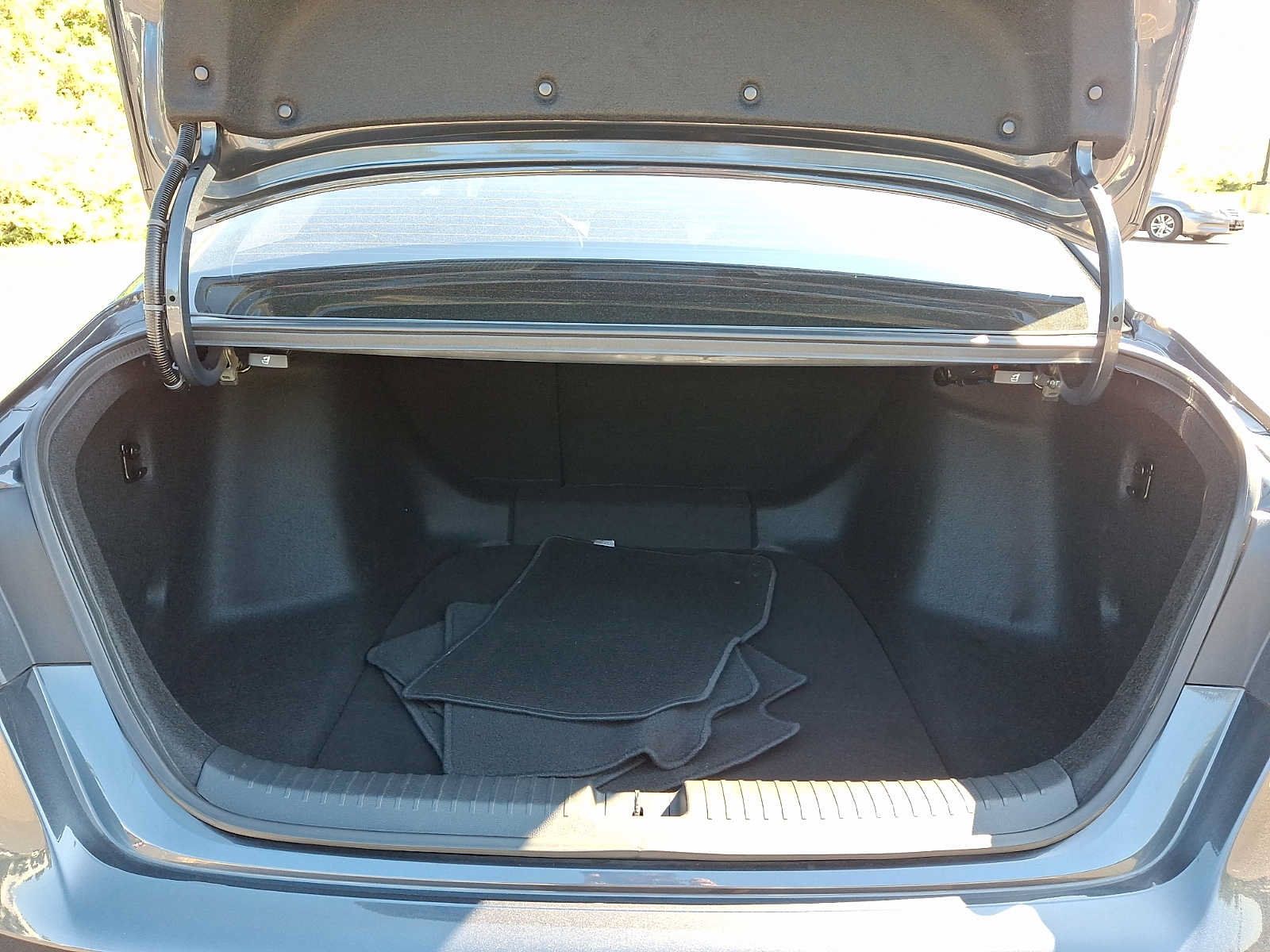 Used 2024 Honda Accord EX image 30